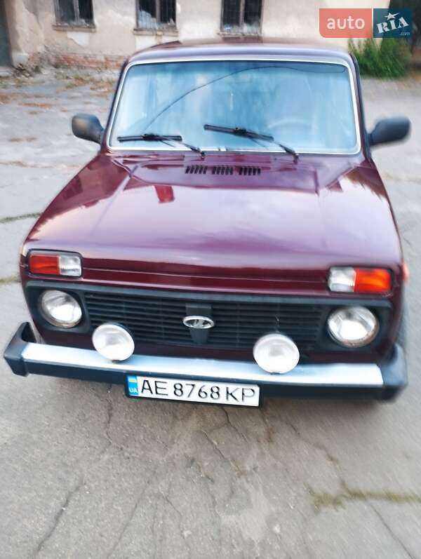 Внедорожник / Кроссовер ВАЗ / Lada 21214 / 4x4 2012 в Кривом Роге