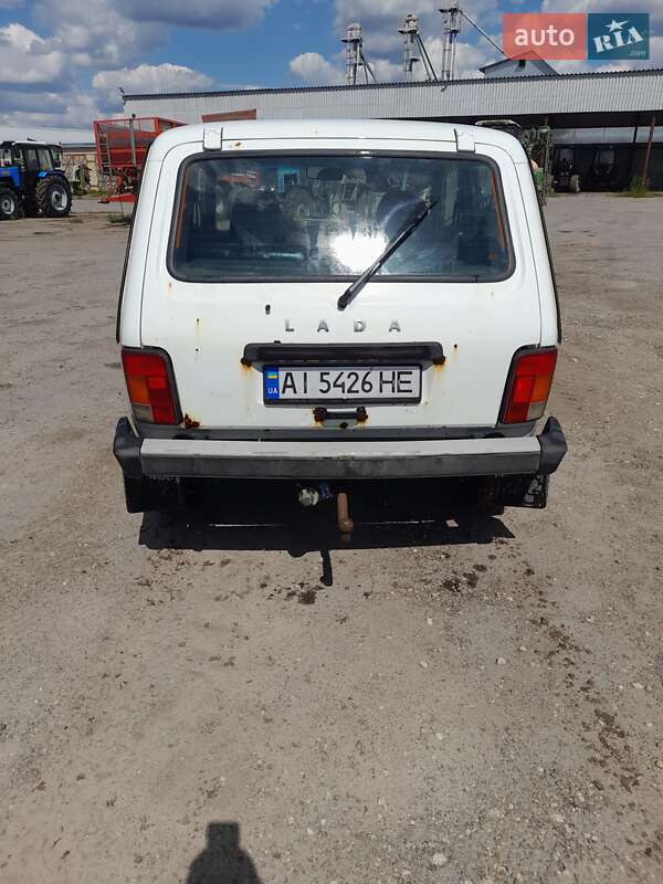 Позашляховик / Кросовер ВАЗ / Lada 21214 / 4x4 2017 в Макарові