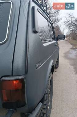 Внедорожник / Кроссовер ВАЗ 21214 / 4x4 2005 в 