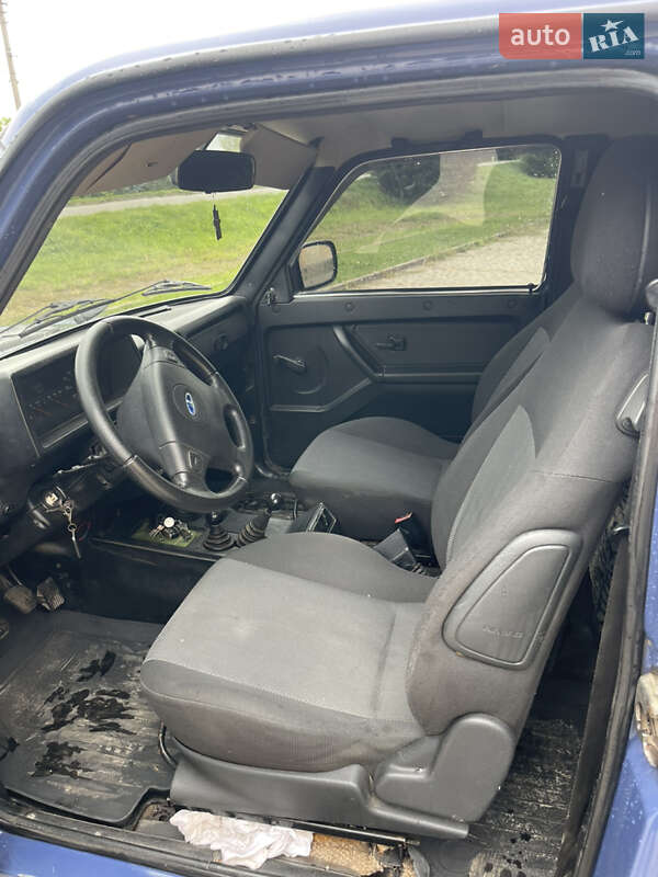 Внедорожник / Кроссовер ВАЗ / Lada 21214 / 4x4 2008 в Бродах