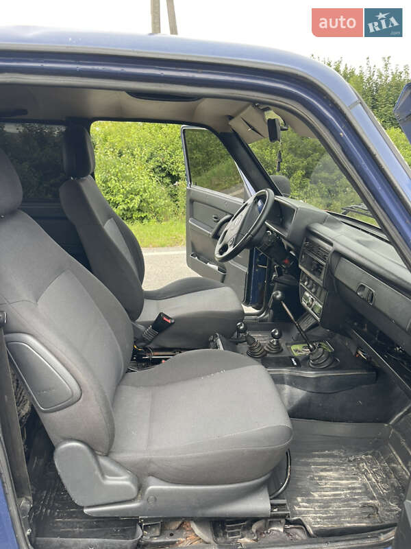 Внедорожник / Кроссовер ВАЗ / Lada 21214 / 4x4 2008 в Бродах