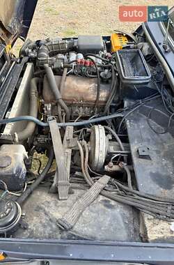 Внедорожник / Кроссовер ВАЗ 21214 / 4x4 2012 в 