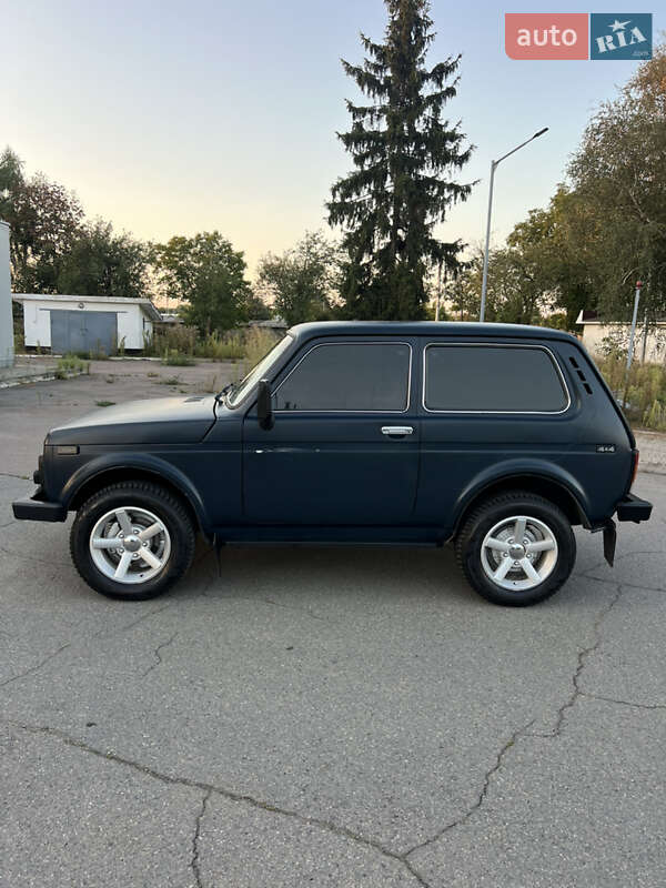 Внедорожник / Кроссовер ВАЗ / Lada 21214 / 4x4 2007 в Конотопе