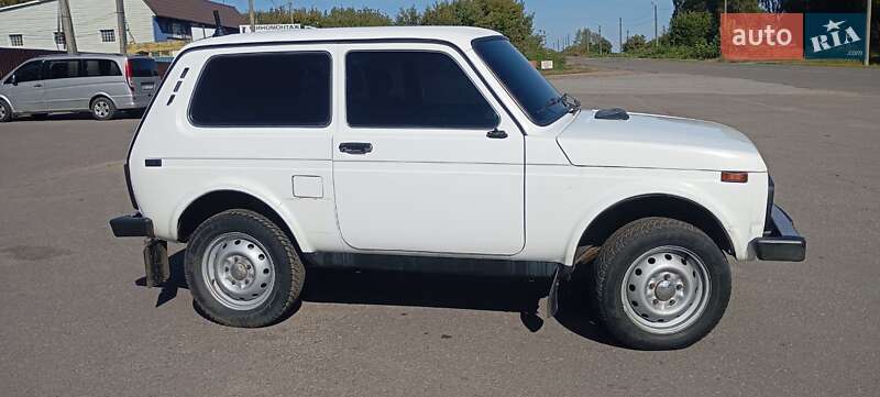 Позашляховик / Кросовер ВАЗ / Lada 21214 / 4x4 2008 в Путивлі фото 17 Позашляховик / Кросовер ВАЗ / Lada 21214 / 4x4 2008 в Путивлі