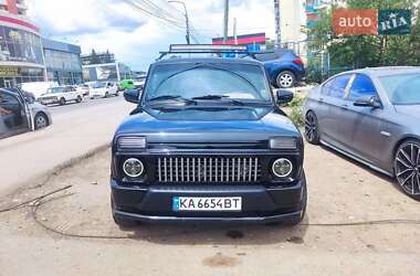 Позашляховик / Кросовер ВАЗ 21214 / 4x4 2019 в Києві