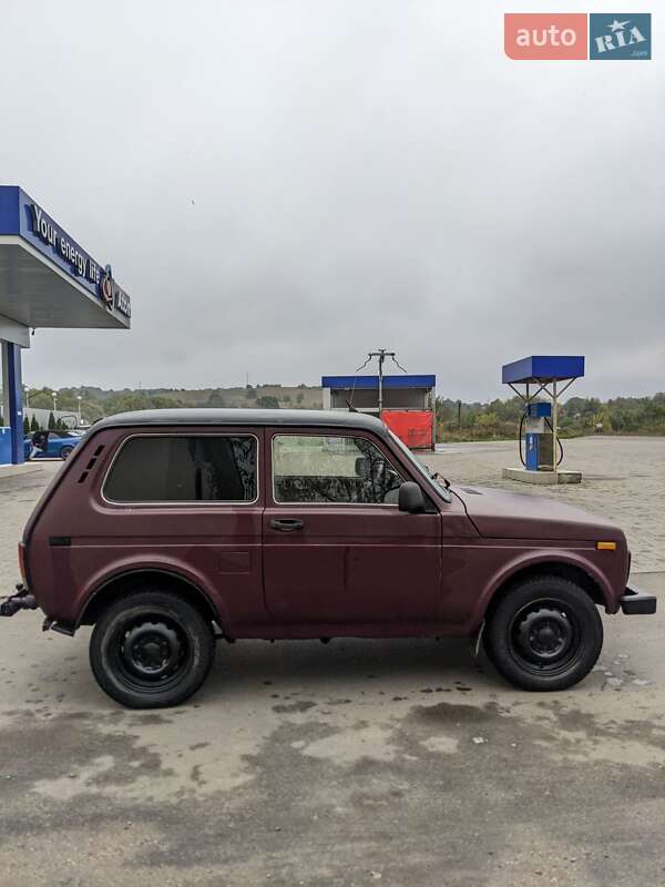 Позашляховик / Кросовер ВАЗ / Lada 21214 / 4x4 2008 в Івано-Франківську