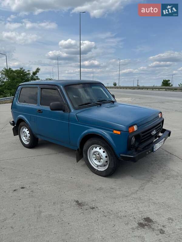 ВАЗ / Lada 21214 / 4x4 2012