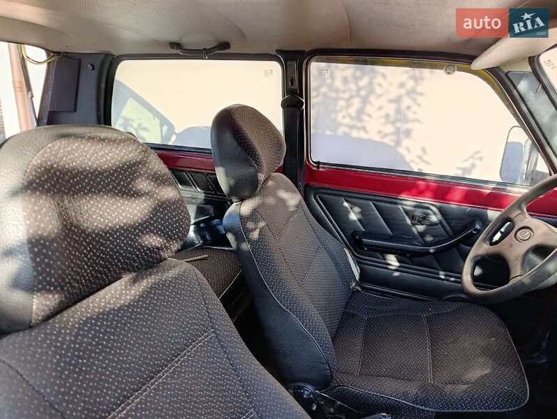 Позашляховик / Кросовер ВАЗ / Lada 21214 / 4x4 2005 в Вінниці фото 8 Позашляховик / Кросовер ВАЗ / Lada 21214 / 4x4 2005 в Вінниці