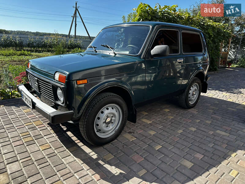 Внедорожник / Кроссовер ВАЗ / Lada 21214 / 4x4 2011 в Хмельнике