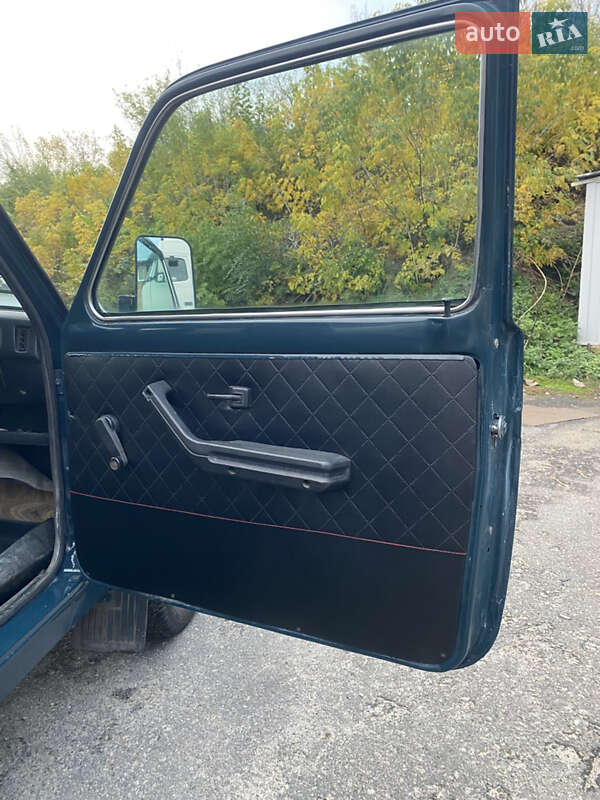 Позашляховик / Кросовер ВАЗ / Lada 21214 / 4x4 2003 в Умані фото 12 Позашляховик / Кросовер ВАЗ / Lada 21214 / 4x4 2003 в Умані