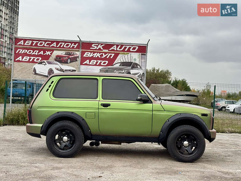 Позашляховик / Кросовер ВАЗ / Lada 21214 / 4x4 2014 в Києві фото 15 Позашляховик / Кросовер ВАЗ / Lada 21214 / 4x4 2014 в Києві
