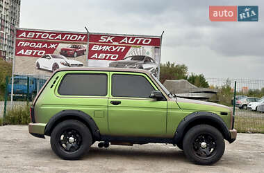 Позашляховик / Кросовер ВАЗ 21214 / 4x4 2014 в 