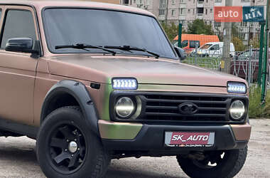 Позашляховик / Кросовер ВАЗ 21214 / 4x4 2014 в 
