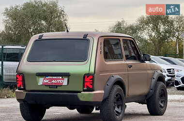 Позашляховик / Кросовер ВАЗ 21214 / 4x4 2014 в 