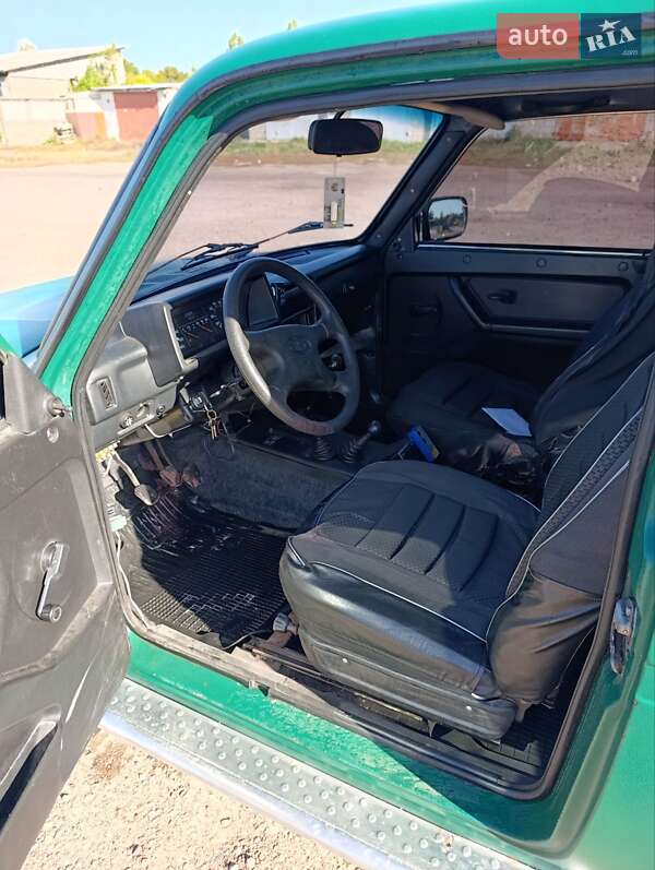 Внедорожник / Кроссовер ВАЗ / Lada 21214 / 4x4 2008 в Глухове фото 10 Внедорожник / Кроссовер ВАЗ / Lada 21214 / 4x4 2008 в Глухове