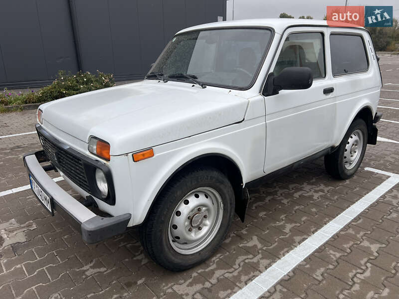 Позашляховик / Кросовер ВАЗ / Lada 21214 / 4x4 2015 в Києві