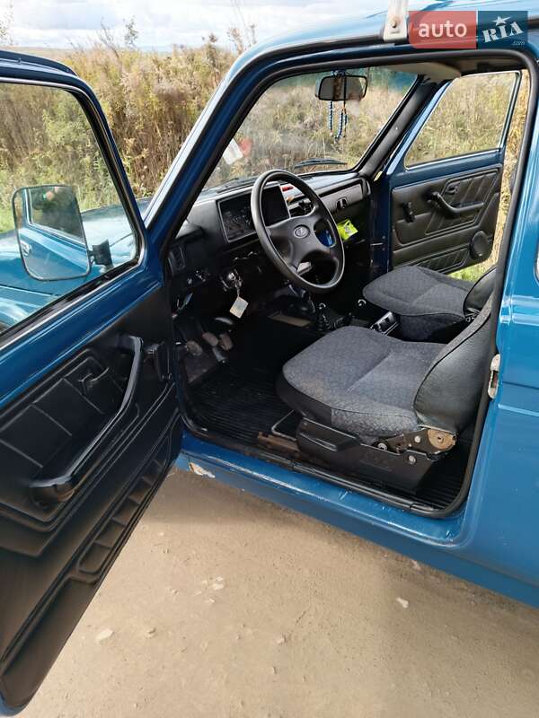 Внедорожник / Кроссовер ВАЗ / Lada 21214 / 4x4 2008 в Мостиске