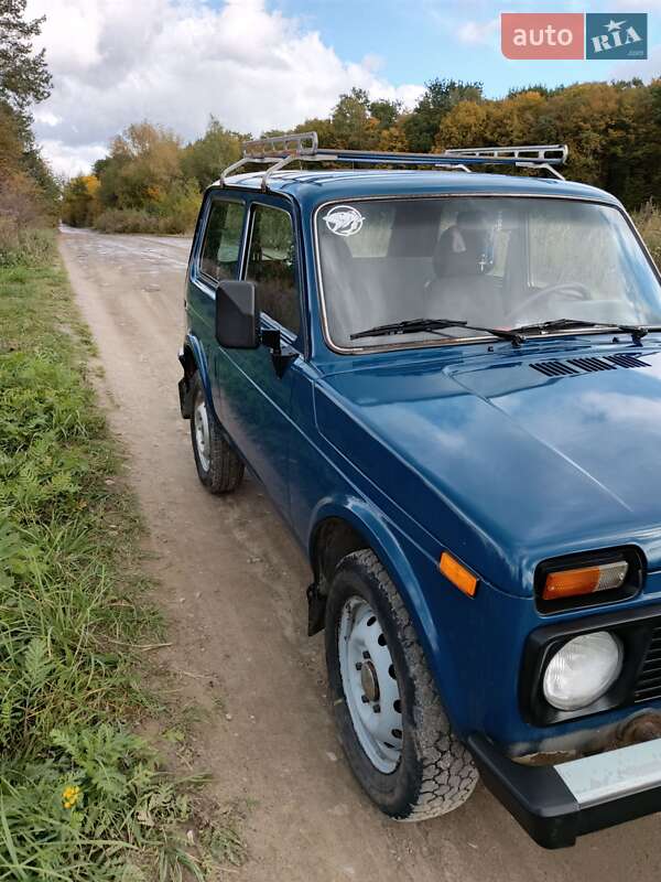 Внедорожник / Кроссовер ВАЗ / Lada 21214 / 4x4 2008 в Мостиске