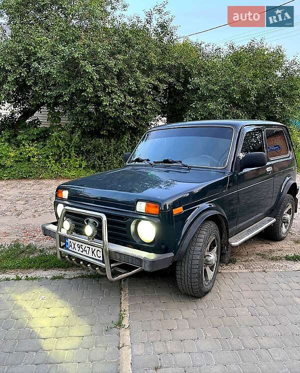 Внедорожник / Кроссовер ВАЗ / Lada 21214 / 4x4 2011 в Харькове фото 7 Внедорожник / Кроссовер ВАЗ / Lada 21214 / 4x4 2011 в Харькове