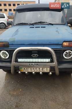 Позашляховик / Кросовер ВАЗ 21214 / 4x4 2010 в Павлограді