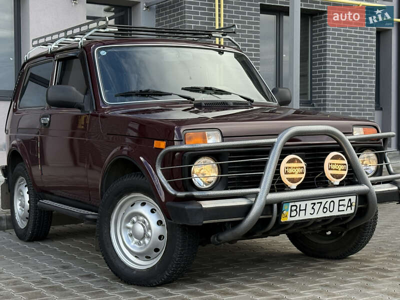 Позашляховик / Кросовер ВАЗ / Lada 21214 / 4x4 2011 в Одесі