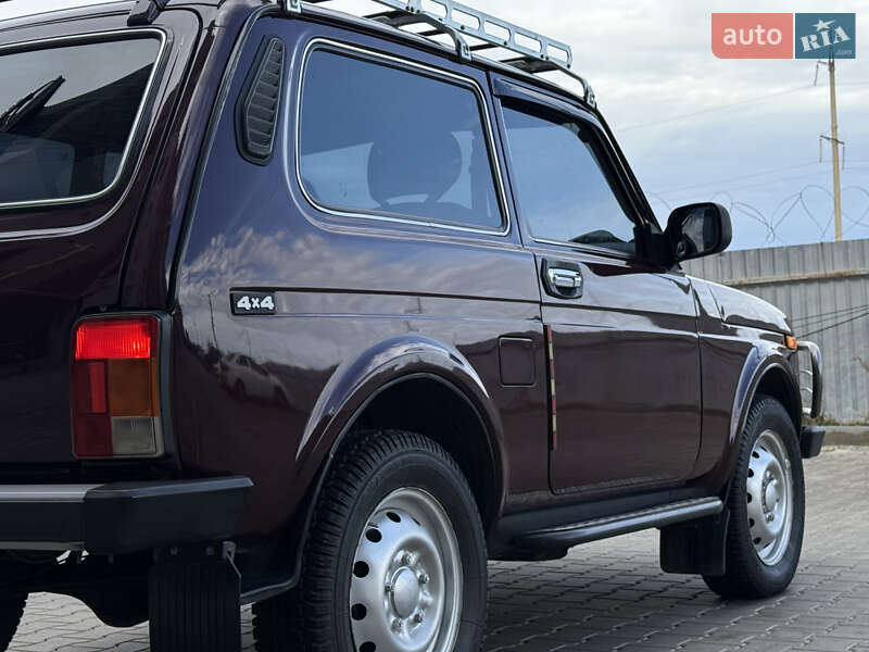 Позашляховик / Кросовер ВАЗ / Lada 21214 / 4x4 2011 в Одесі