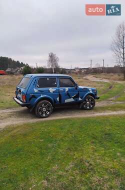 Внедорожник / Кроссовер ВАЗ 21214 / 4x4 2007 в Лебедине