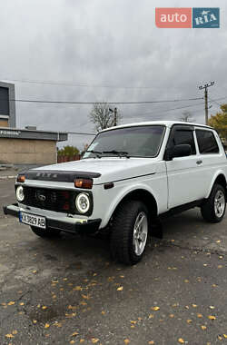 Позашляховик / Кросовер ВАЗ 21214 / 4x4 2013 в Харкові