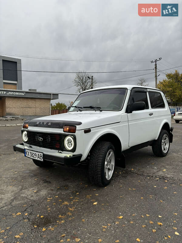 ВАЗ / Lada 21214 / 4x4 2013 ВАЗ / Lada 21214 / 4x4 2013