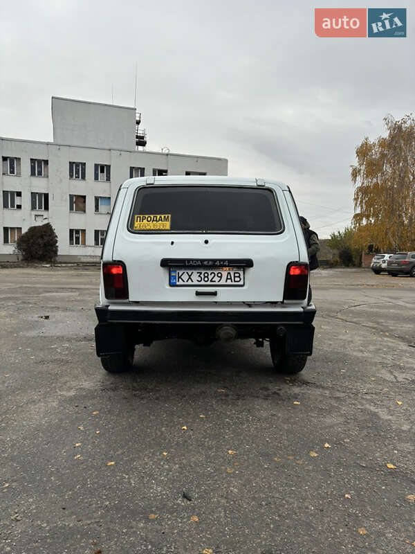 Позашляховик / Кросовер ВАЗ / Lada 21214 / 4x4 2013 в Харкові