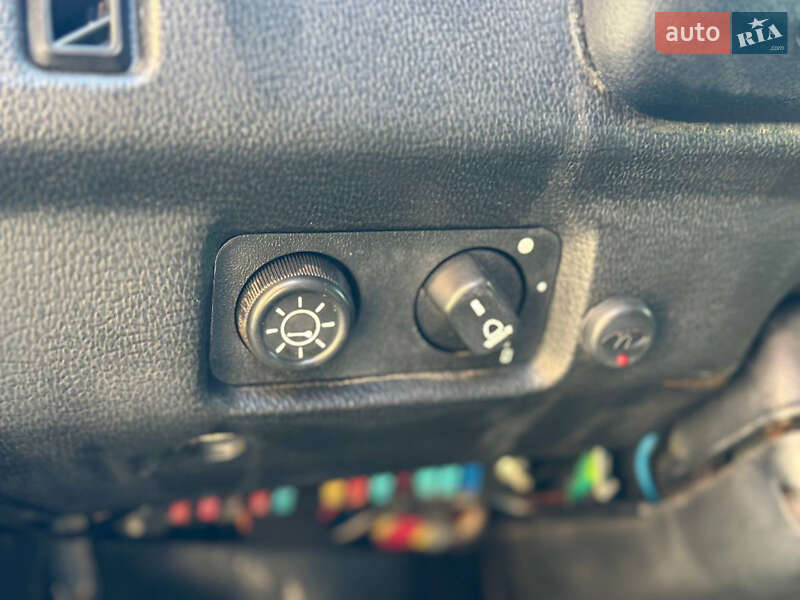 Внедорожник / Кроссовер ВАЗ / Lada 21214 / 4x4 2013 в Днепре фото 19 Внедорожник / Кроссовер ВАЗ / Lada 21214 / 4x4 2013 в Днепре