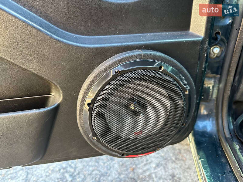 Внедорожник / Кроссовер ВАЗ / Lada 21214 / 4x4 2013 в Днепре фото 20 Внедорожник / Кроссовер ВАЗ / Lada 21214 / 4x4 2013 в Днепре