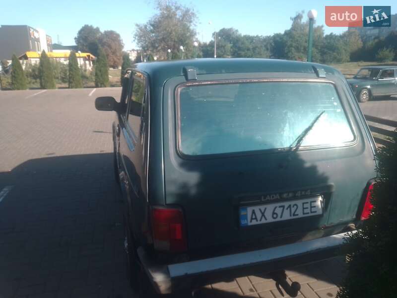 Позашляховик / Кросовер ВАЗ / Lada 21214 / 4x4 2010 в Лозовій