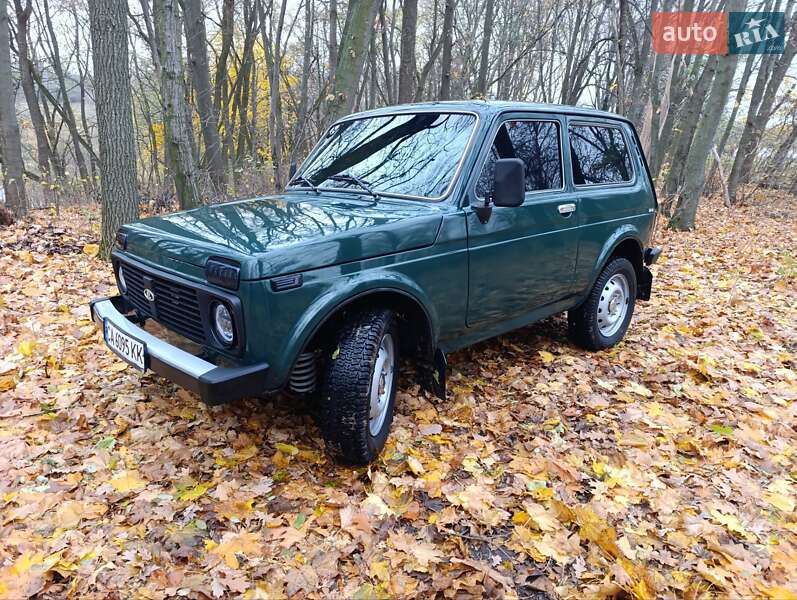 Позашляховик / Кросовер ВАЗ / Lada 21214 / 4x4 2008 в Умані