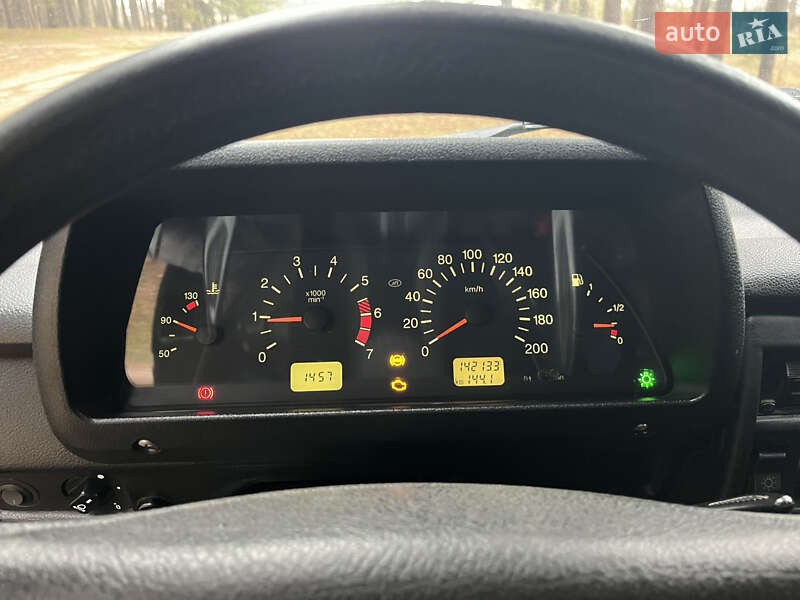 Позашляховик / Кросовер ВАЗ / Lada 21214 / 4x4 2017 в Недригайліву