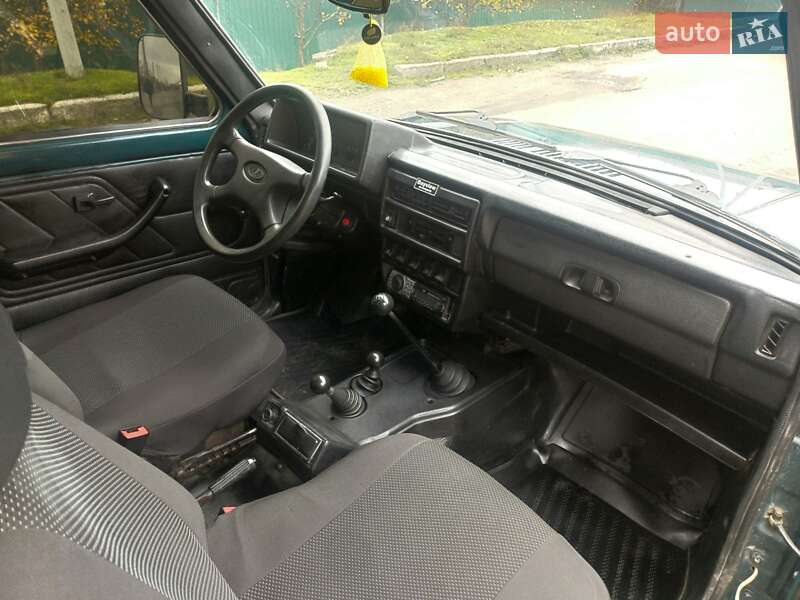 Позашляховик / Кросовер ВАЗ / Lada 21214 / 4x4 2003 в Первомайську фото 10 Позашляховик / Кросовер ВАЗ / Lada 21214 / 4x4 2003 в Первомайську