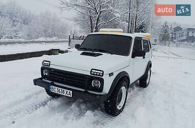 Позашляховик / Кросовер ВАЗ 21214 / 4x4 2012 в Трускавці