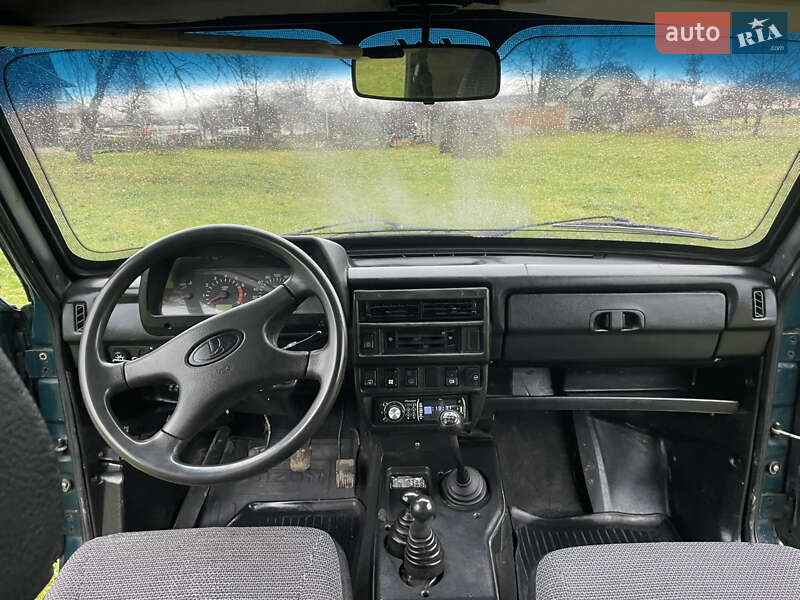 Внедорожник / Кроссовер ВАЗ / Lada 21214 / 4x4 2010 в Косове фото 18 Внедорожник / Кроссовер ВАЗ / Lada 21214 / 4x4 2010 в Косове