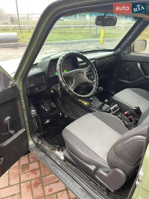 Внедорожник / Кроссовер ВАЗ / Lada 21214 / 4x4 2012 в Знаменке