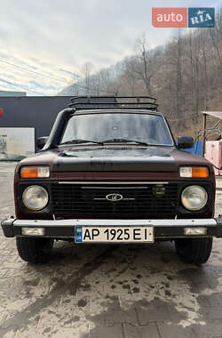 Позашляховик / Кросовер ВАЗ 21214 / 4x4 2012 в Рахові