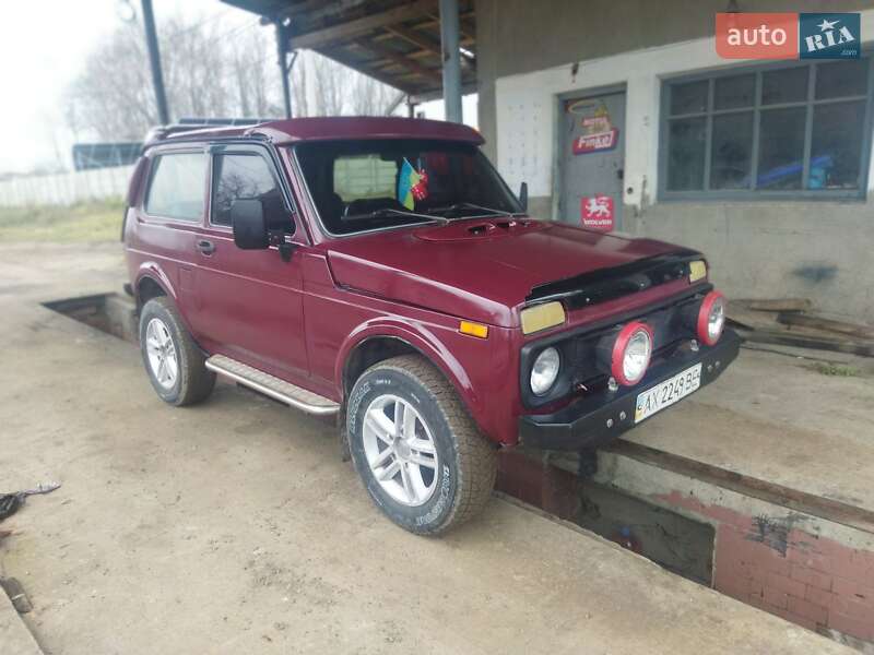 Позашляховик / Кросовер ВАЗ / Lada 21214 / 4x4 2007 в Віньківцях