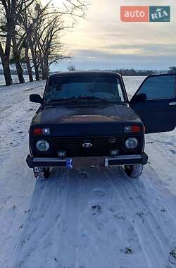 Внедорожник / Кроссовер ВАЗ 21214 / 4x4 2014 в Киеве