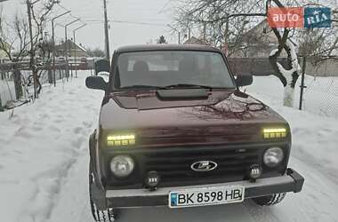 Внедорожник / Кроссовер ВАЗ 21214 / 4x4 2015 в Березному