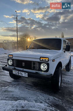 Внедорожник / Кроссовер ВАЗ / Lada 21214 / 4x4 2003 в Бучаче