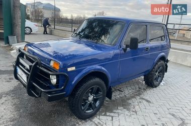 Внедорожник / Кроссовер ВАЗ 21214 / 4x4 2006 в Корсуне-Шевченковском