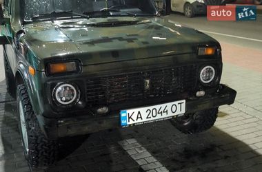 Внедорожник / Кроссовер ВАЗ 21214 / 4x4 2004 в Киеве