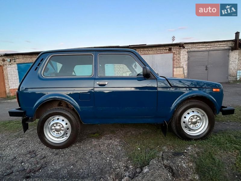 Внедорожник / Кроссовер ВАЗ / Lada 21214 / 4x4 2013 в Кривом Роге