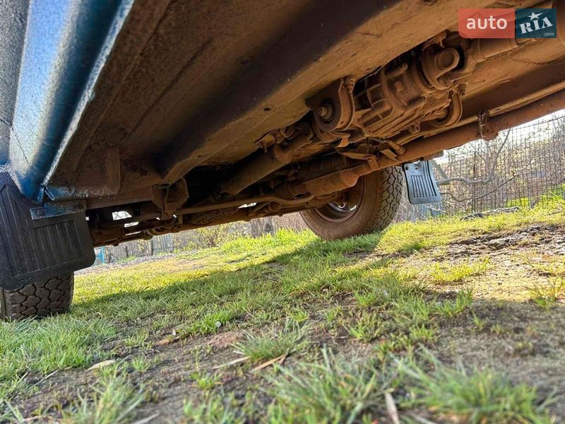Внедорожник / Кроссовер ВАЗ / Lada 21214 / 4x4 2013 в Кривом Роге