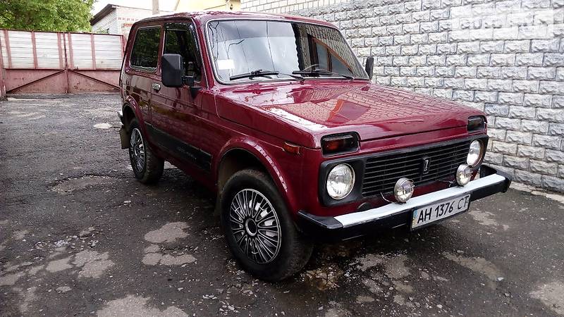 Внедорожник / Кроссовер ВАЗ / Lada 2123 Niva 2002 в Славянске