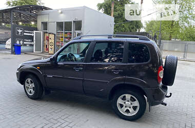 Позашляховик / Кросовер ВАЗ / Lada 2123 Niva 2010 в Львові